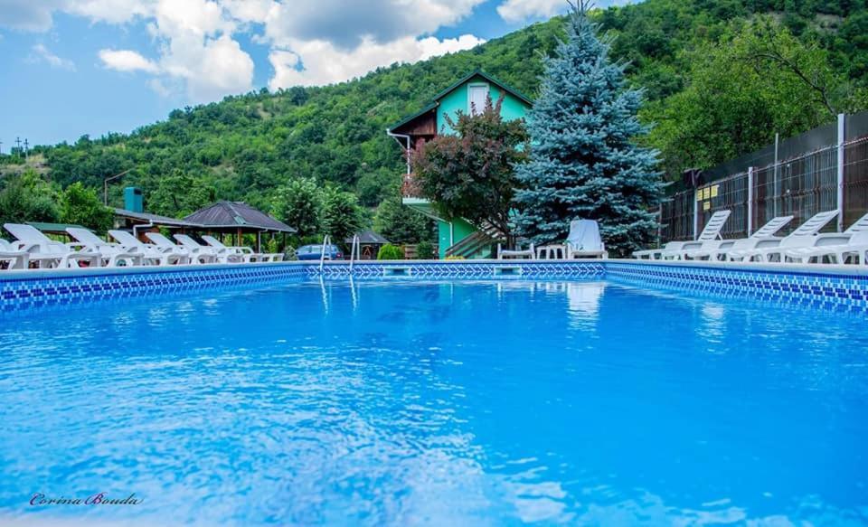Pension Charisma Băile Herculane Esterno foto